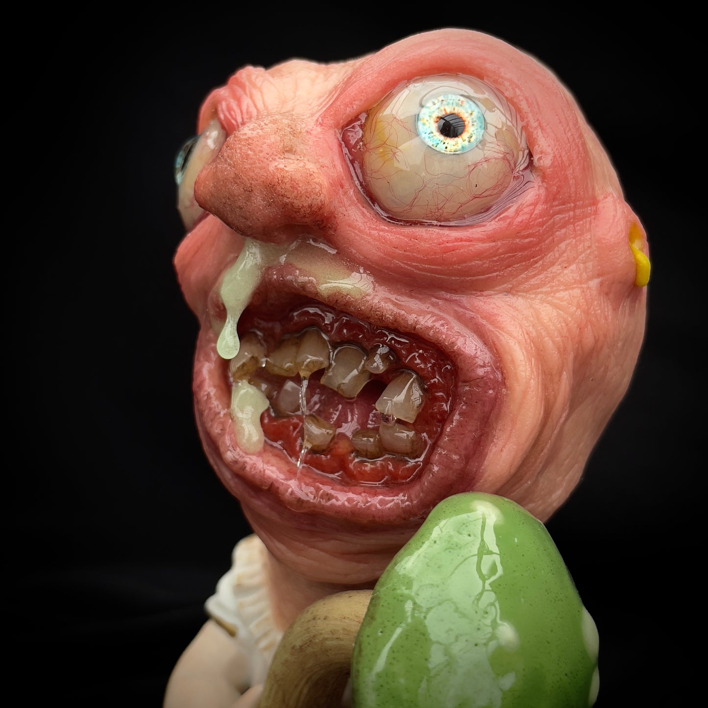 Salty’s WTFs - Hybrid- Mort’n Mushroom.